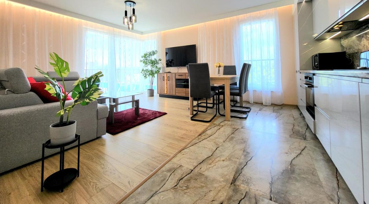 Eksclusive Apartment Paradise Down Town 6 Persons 3 Rooms Krakow Bagian luar foto